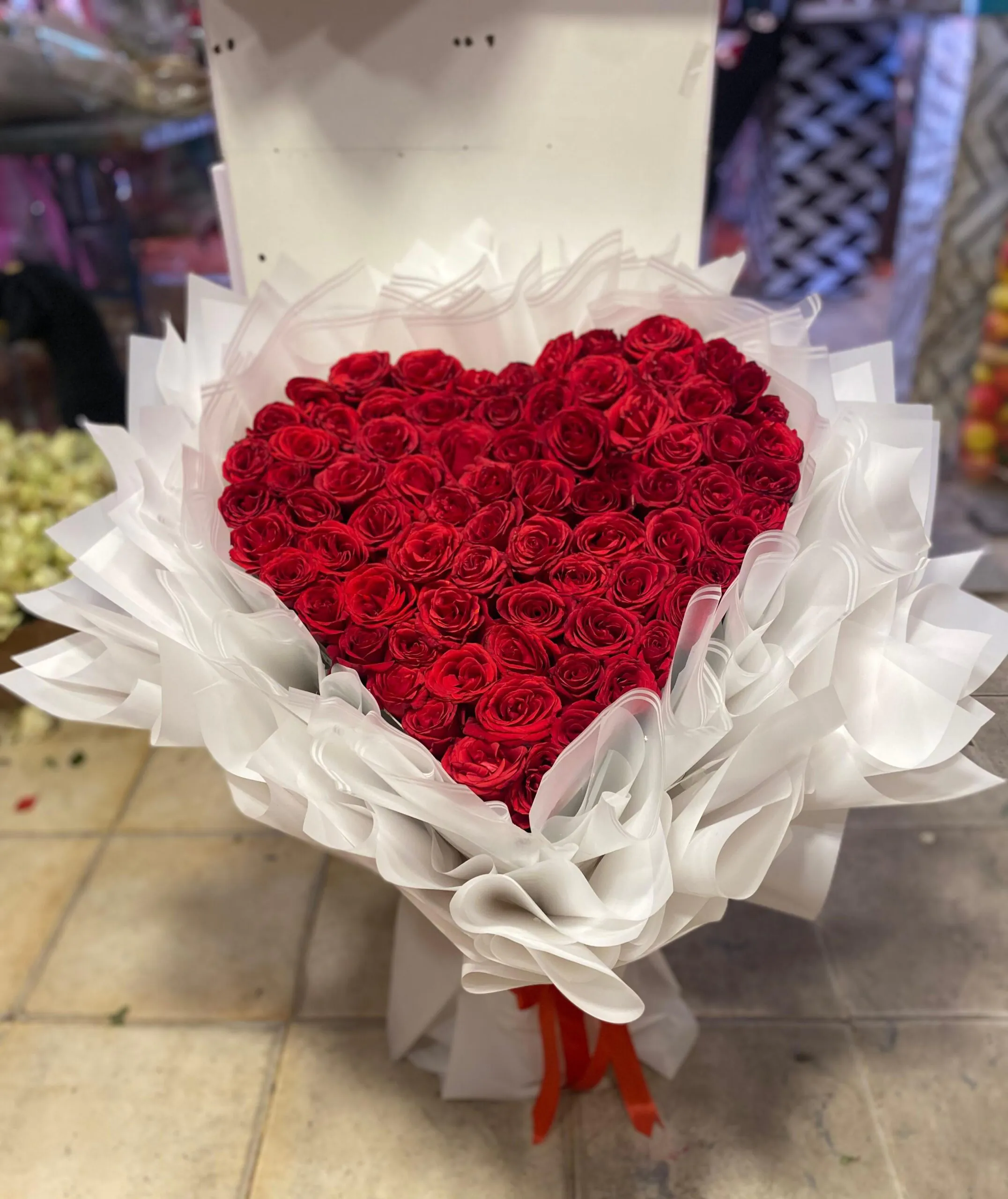 100 Roses Bouquet Of Heart❤️